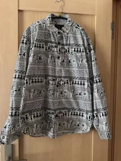 MISHKA ミシカ 長袖シャツのサムネイル