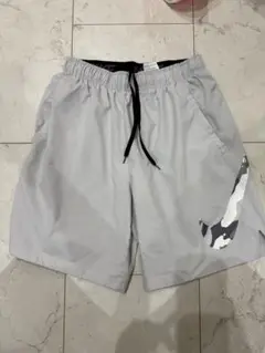 NIKE グレー ショートパンツ Lサイズ