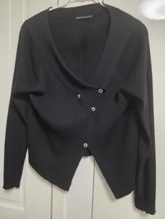 カシェットの変形黒カーディガン