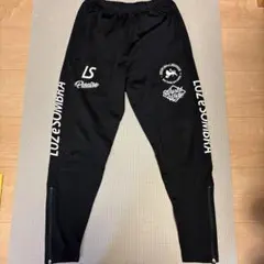 ルースイソンブラ ウェア