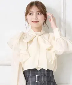 INGNI 2Wayリボンラメシアーフリル／ブラウス