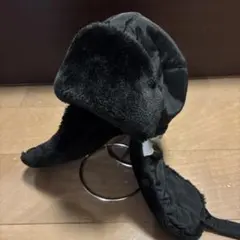 黒色ナイロンファー耳あて付きフライトキャップ