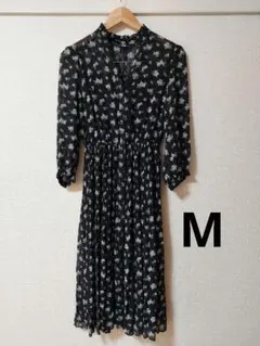 UNIQLO 花柄ワンピース Mサイズ