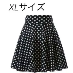 スカート　ドット柄　フレア　インナーパンツ付き 新品未使用　　XLサイズ