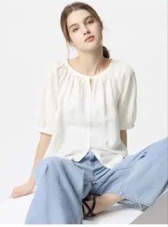 【UNIQLO】リネンブレンドボリュームスリーブブラウス