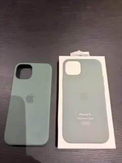 iPhone 13 純正シリコンケース ミッドナイトグリーン