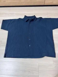 オムプリッセ 半袖シャツ ブラック Size2 オムプリッセ半袖シャツISSEYMIYAKE サイズ2