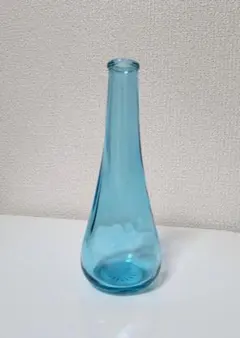 花瓶　一輪挿し