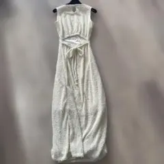 ホワイトノースリーブワンピース