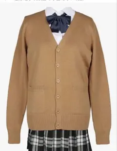 キャメル Vネック カーディガン Tuten