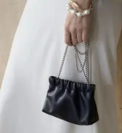 CAPRICIEUX LE'MAGE チェーンギャザーポーチバッグ