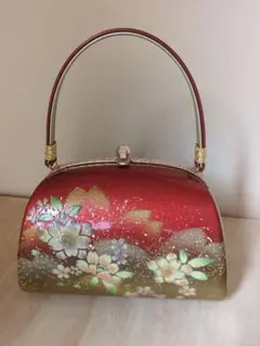 和装用バッグ 赤と金の花柄