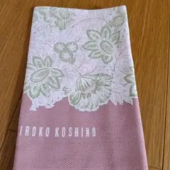 新品HIROKO KOSHINO ハンカチ 花柄 ピンク　35×35㌢