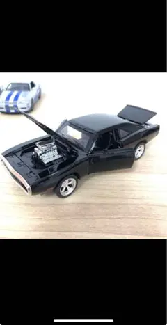 1/32 ダッジ　チャージャー ミニカー　黒　ワイルドスピード　ドミニクトレッドのサムネイル