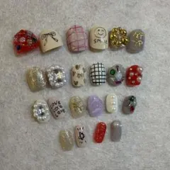 【現品】個性派　ポップ　フルサイズ　ネイルチップ