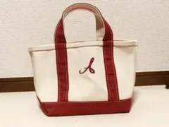 Aロゴ刺繍入りトートバッグ