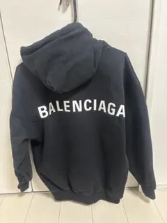 BALENCIAGA パーカー 黒のサムネイル