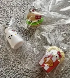 ハローキティアメリカンデザインめじるしアクセサリー3個セット