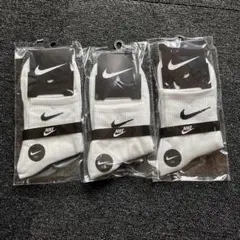 Nike ホワイト クルーソックス 3足セット 25-27cm