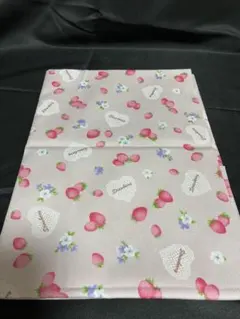 いちごレースハート生地　ピンク　50cm