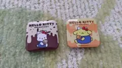 ハローキティ 50周年 缶バッジ 2個セット サンリオ コラボ ノベルティ