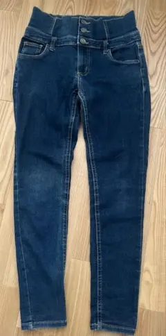 ハイウェストスキニー