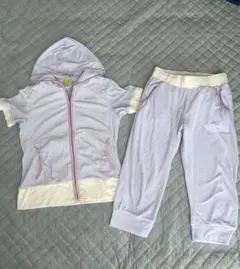 アディダス　セットアップ