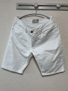 THE ZARA MAN ホワイトデニムショートパンツ
