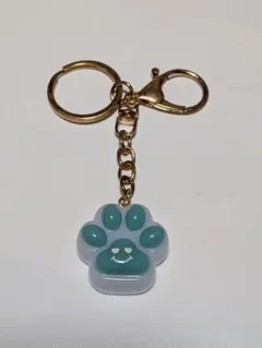 #87 レジンキーホルダー ハンドメイド 肉球 犬 猫