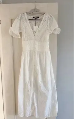 ZARA 刺繍入りホワイト ロングワンピース コットンワンピース S