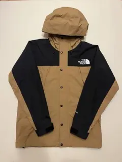 THE NORTH FACE (ザノースフェイス)マウンテンライトジャケットのサムネイル