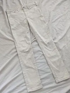 TOMMY HILFIGERベージュ長ズボン　チノパンツ140cm