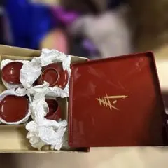 Item thumbnail for item 9e29d49a-205e-404a-8f64-aaa63bd97e75