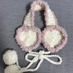 ハート　イヤーマフ　ハンドメイド　編み物　ポンポン付き　耳あて　ピンク×ホワイト