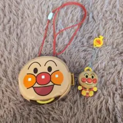 アンパンマン ポーチとキーホルダーセット