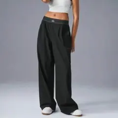 Alo Yoga パンツ ボトム トラウザー　アローヨガ　サイズS