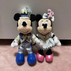 ミッキー　ミニー　ぬいぐるみバッジ