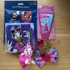 東京ディズニーリゾート デイジー　ポーチコレクション　ミニパル　リボン　ぬい
