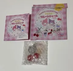 サンリオキャラクターズ　きらきらフルーツチャーム　大粒さくらんぼ　キティ