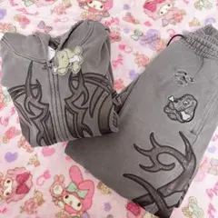 ガルフィー ×ドン・キホーテ コラボ 部族系ダブダブパーカー