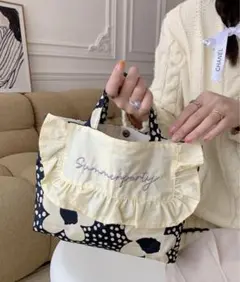 花柄フリルトートバッグ