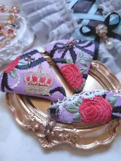 インド刺繍リボン　クラウンローズパッチンピン3個セット
