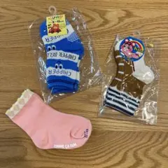 ベビー靴下３足セット　新品未使用