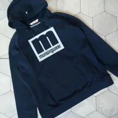 極美品 munsingwear envoy プルオーバーパーカー ブラックのサムネイル
