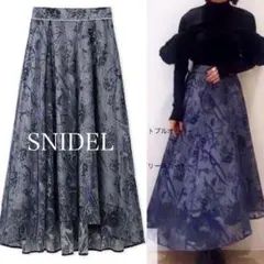【新品】SNIDEL シャイニーエンブロイダリースカート　スパンコール