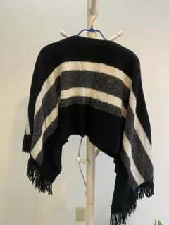 ポンチョ型ストール