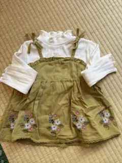 新品　SERAPH 刺繍入りワンピース 100サイズ