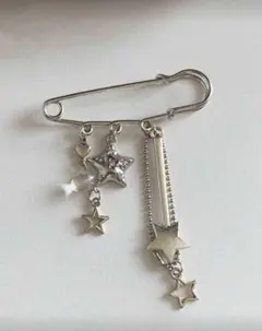 星型チャーム シルバー安全ピンキーホルダー
