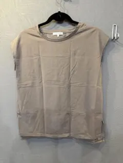 GLOBAL WORK グレージュ半袖Tシャツ Mサイズ