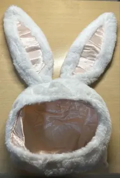 うさぎ　被り物　白